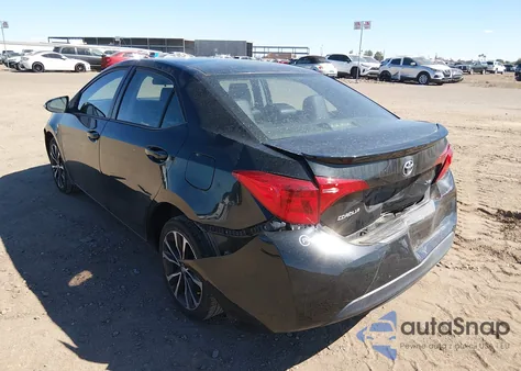 2018 Toyota Corolla Se z USA, uszkodzony, nr VIN 5YFBURHEXJP805528